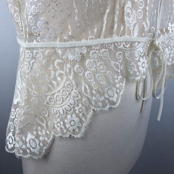 The Limited Cream Lace Peplum Blouse Medium - Picture 5 of 8